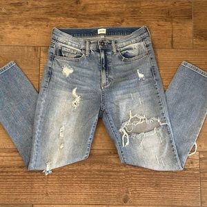 High waisted mom jean